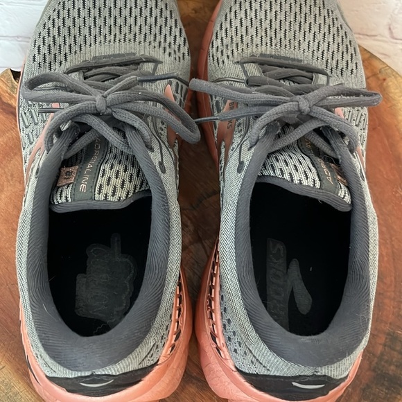 Brooks Adrenaline Cushion Support Sneakers - Picture 4 of 9